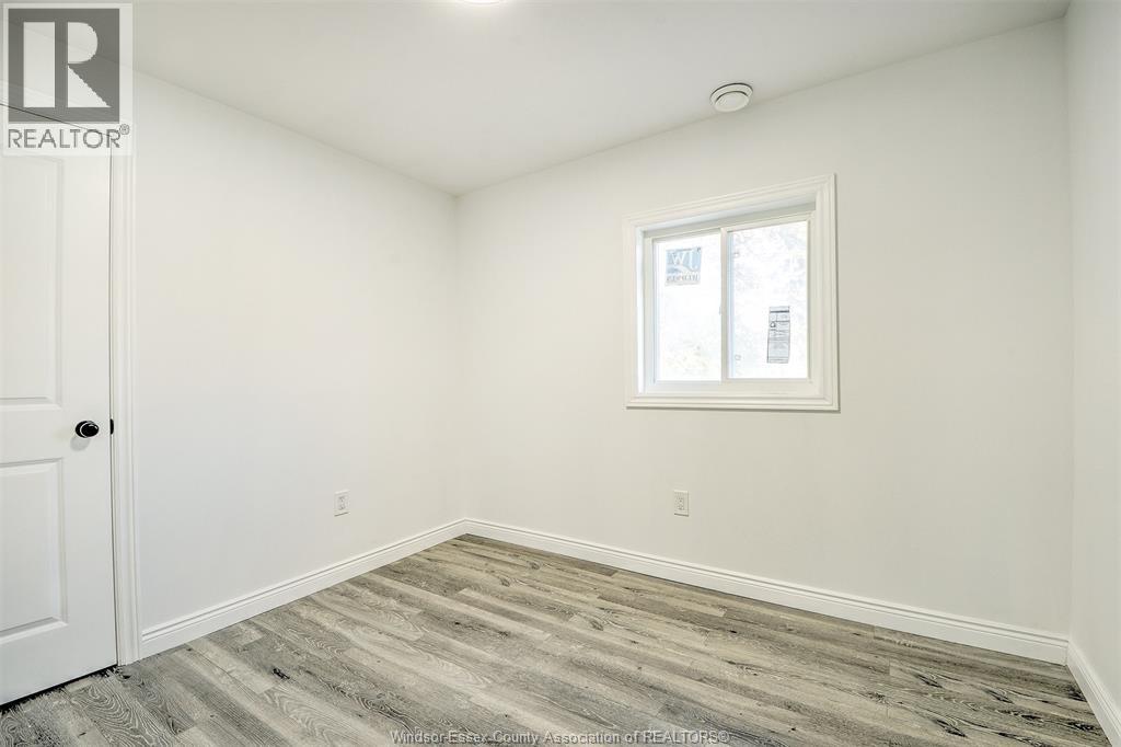 3076 Sandwich, Windsor, Ontario  N9C 1A4 - Photo 13 - 26016548