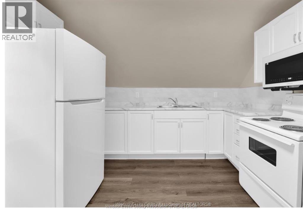 680 Lincoln Unit# Main Unit, Windsor, Ontario  N8Y 2G7 - Photo 3 - 26016528