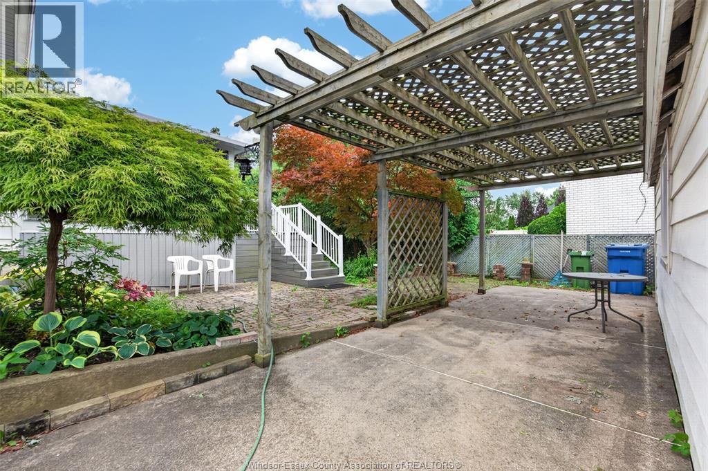 4171 Roseland Drive West, Windsor, Ontario  N9G 2A1 - Photo 43 - 26016586