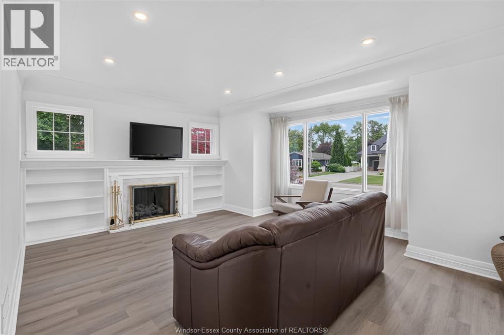 4171 Roseland Drive West, Windsor, Ontario  N9G 2A1 - Photo 8 - 26016586