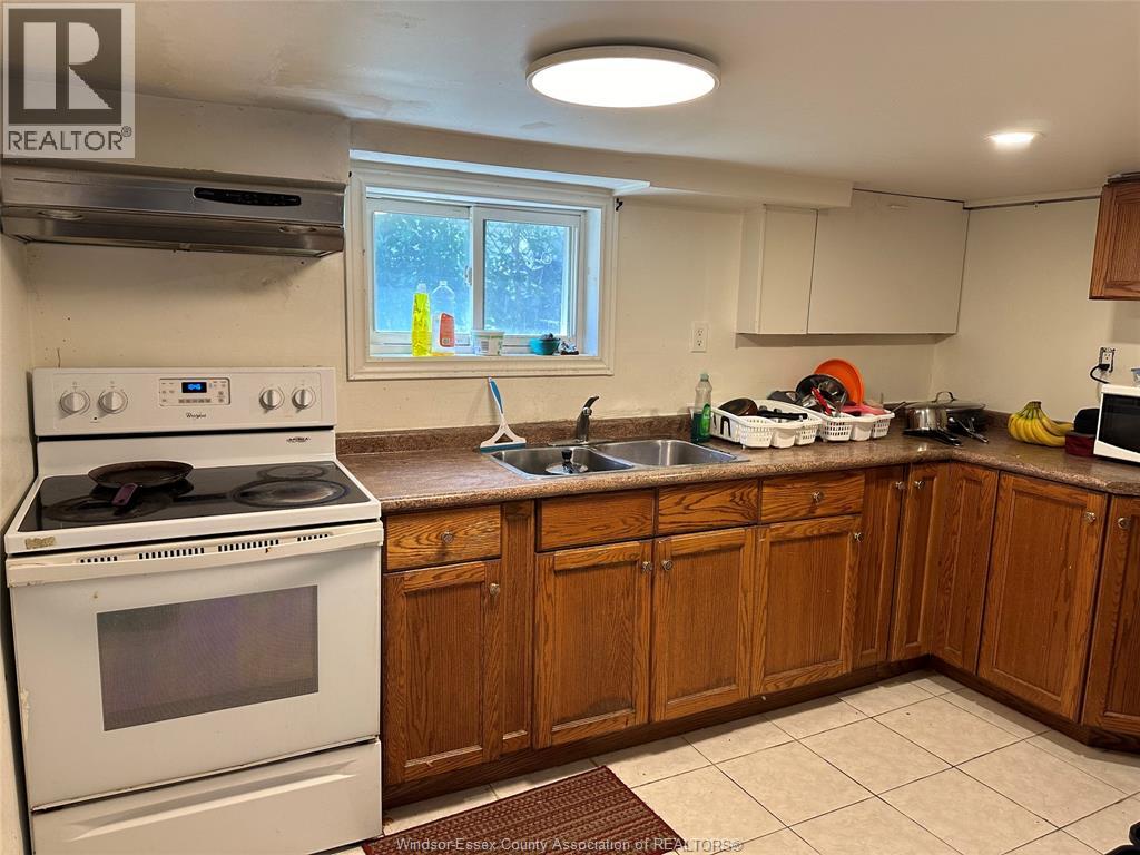 961 Campbell, Windsor, Ontario  N9B 2J4 - Photo 12 - 26016589
