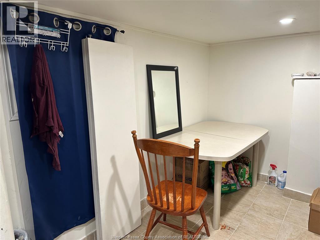 961 Campbell, Windsor, Ontario  N9B 2J4 - Photo 16 - 26016589
