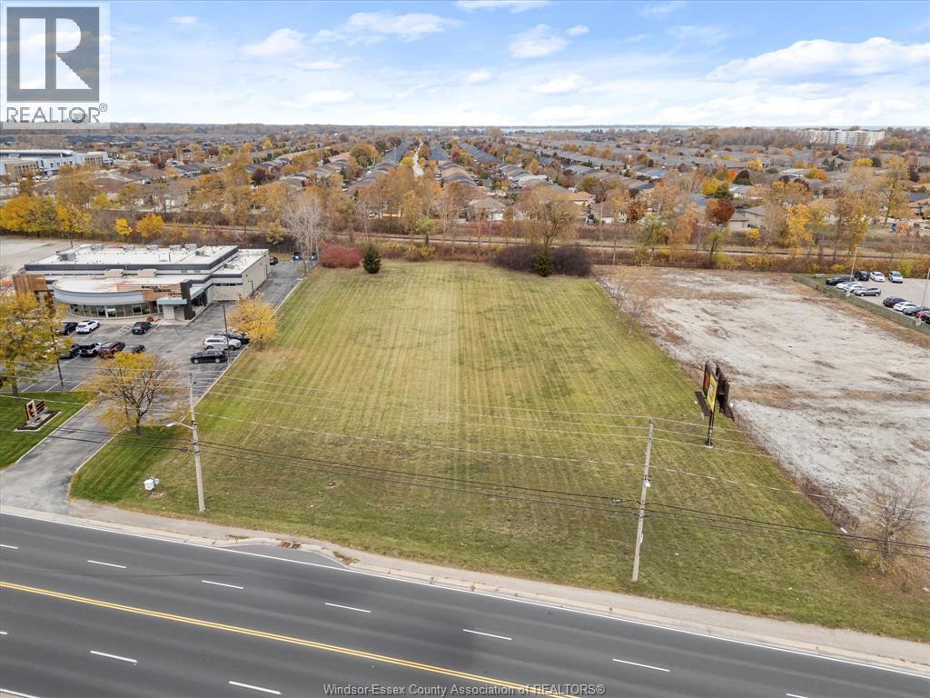 10982 Tecumseh Road East, Windsor, Ontario  N8R 1A8 - Photo 4 - 26016412