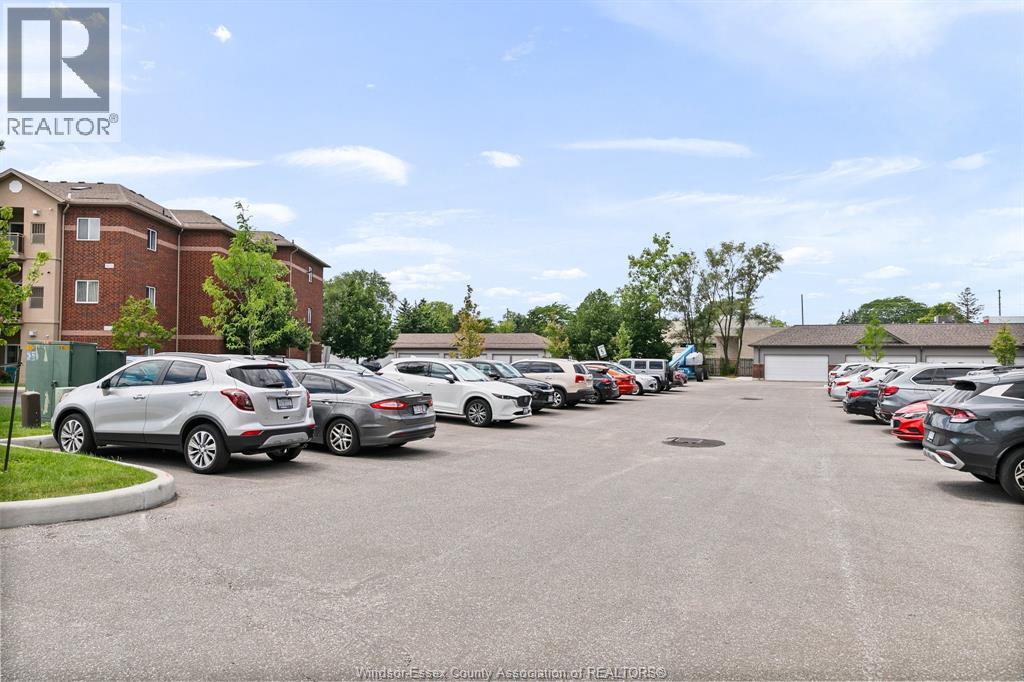 1888 Westview Unit# 205, Lasalle, Ontario  N9H 0M1 - Photo 30 - 26016631