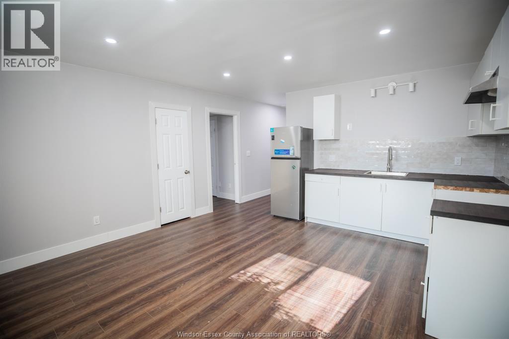 569 Cabana Unit# Lower, Windsor, Ontario  N9G 1A5 - Photo 2 - 26016587