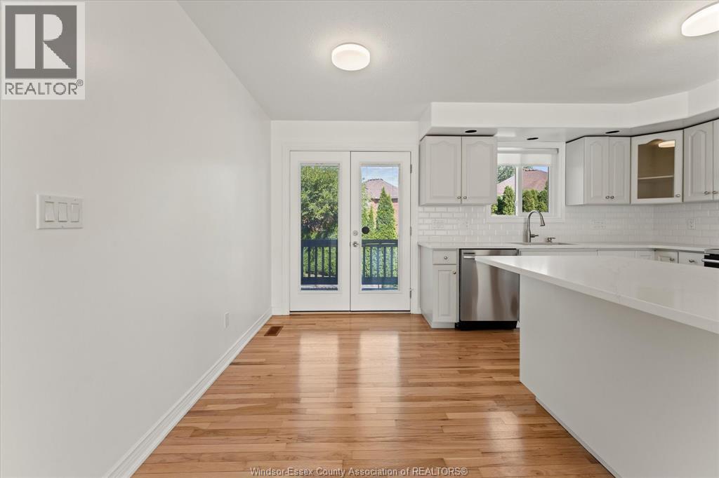 3316 Kenilworth, Windsor, Ontario  N9E 4R3 - Photo 11 - 26016634