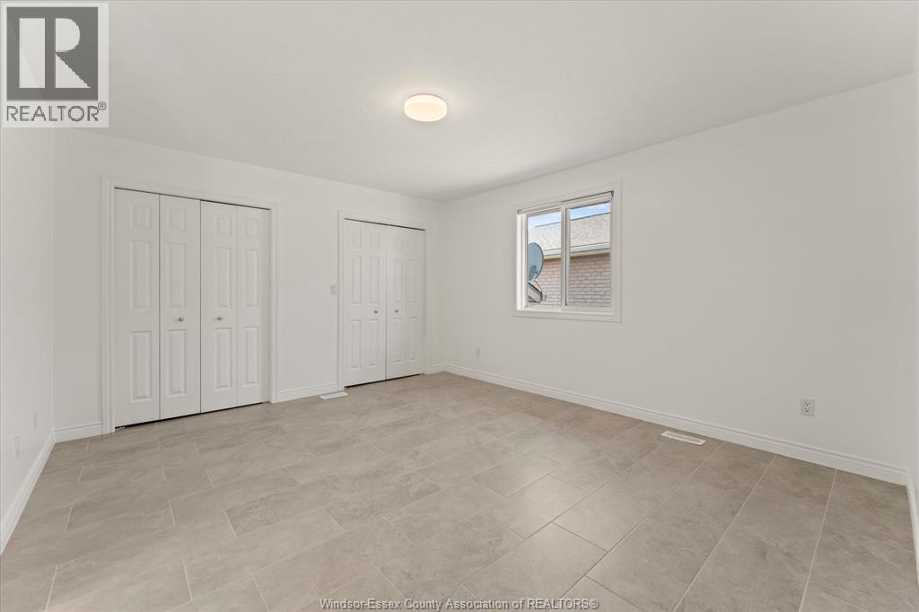 3316 Kenilworth, Windsor, Ontario  N9E 4R3 - Photo 18 - 26016634