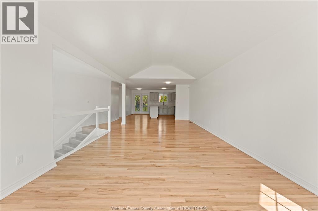 3316 Kenilworth, Windsor, Ontario  N9E 4R3 - Photo 8 - 26016634