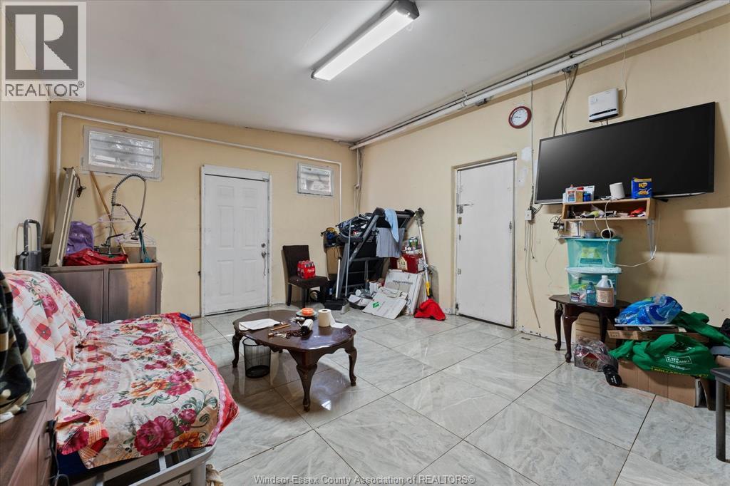 1494 Lincoln, Windsor, Ontario  N8Y 2J1 - Photo 24 - 26016509