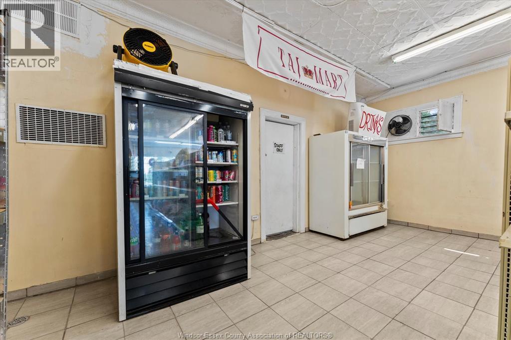 1494 Lincoln, Windsor, Ontario  N8Y 2J1 - Photo 39 - 26016509