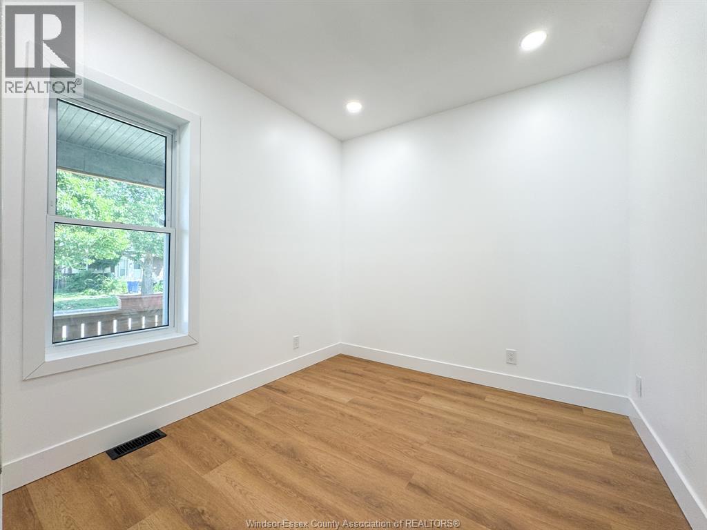 651 Brock Street, Windsor, Ontario  N9C 2T1 - Photo 11 - 26016474