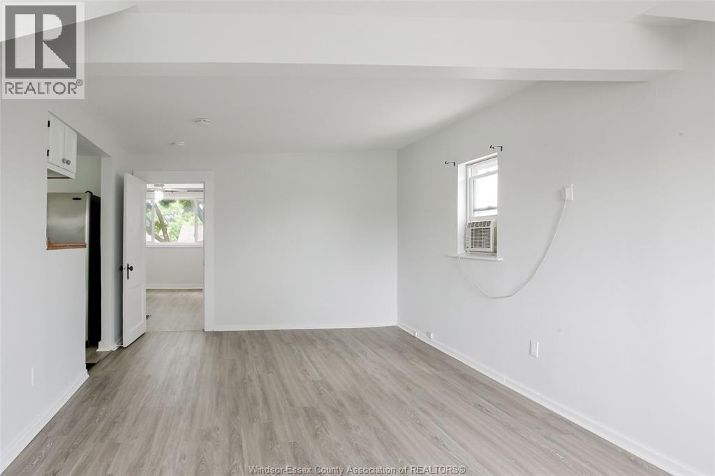 1453 Marentette Unit# Upper, Windsor, Ontario  N8X 4E2 - Photo 11 - 26016659
