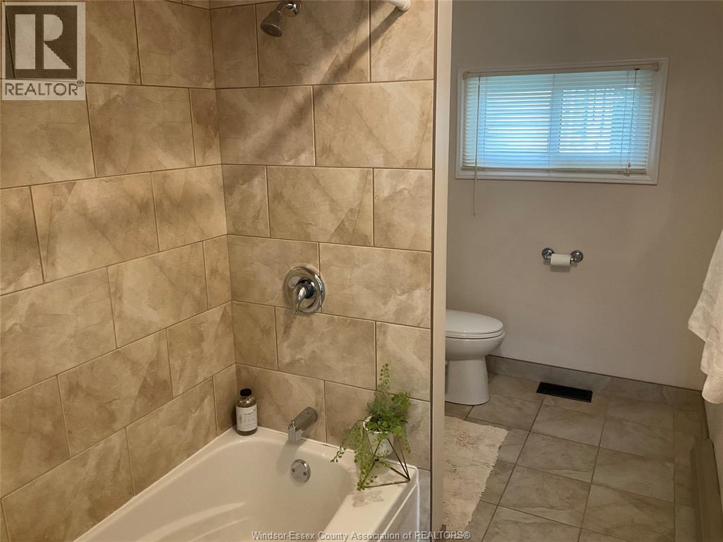 1937 Francois, Windsor, Ontario  N8W 4S9 - Photo 13 - 26016675