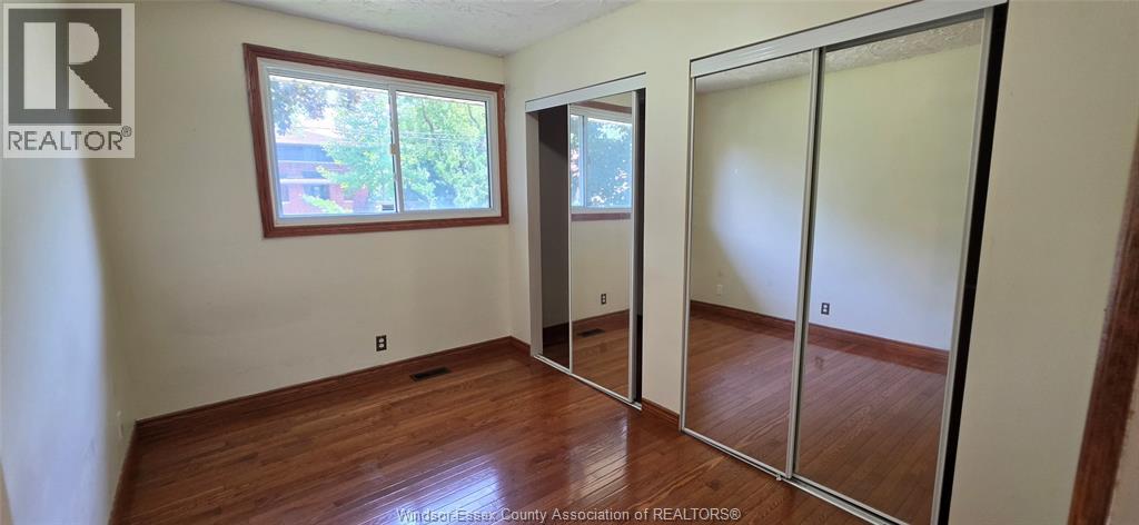 1050 Bartlet, Windsor, Ontario  N9G 1V4 - Photo 8 - 26016678