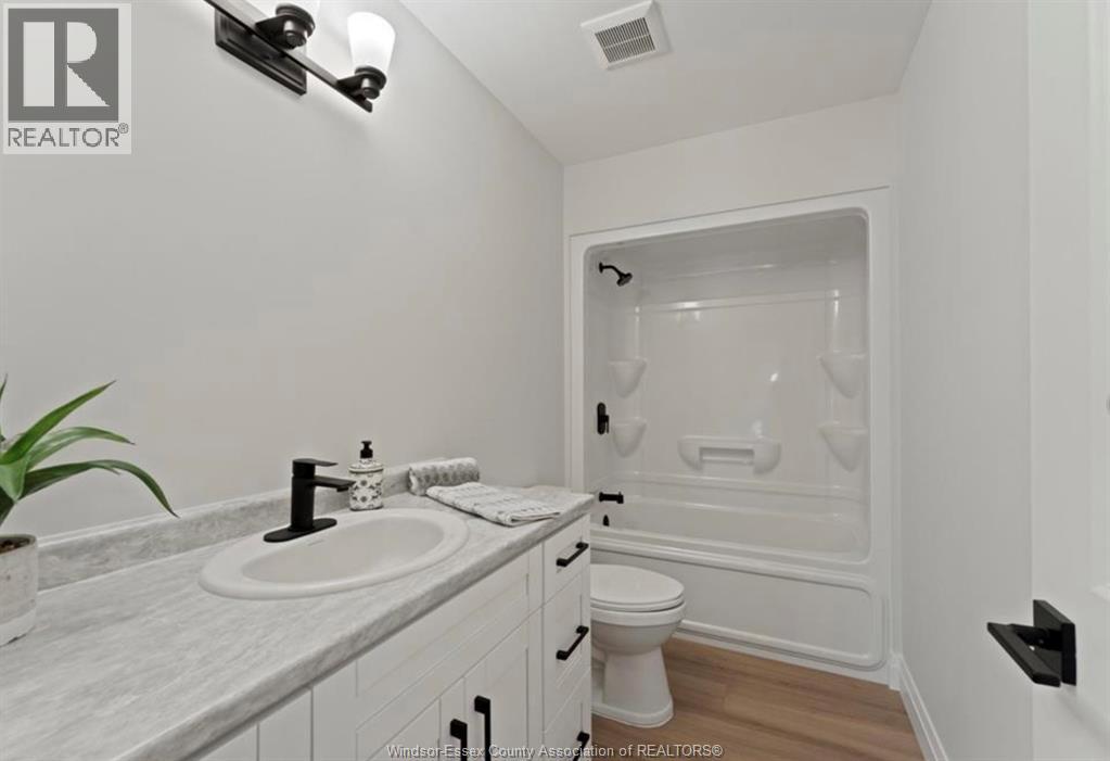 1844 Meighen Unit# 1, Windsor, Ontario  N8W 0B6 - Photo 11 - 26016649