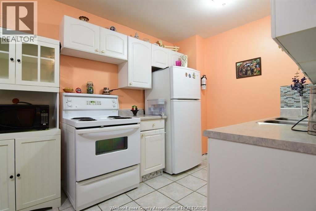 5468 Lassaline Avenue, Windsor, Ontario  N8T 1A9 - Photo 7 - 26016673