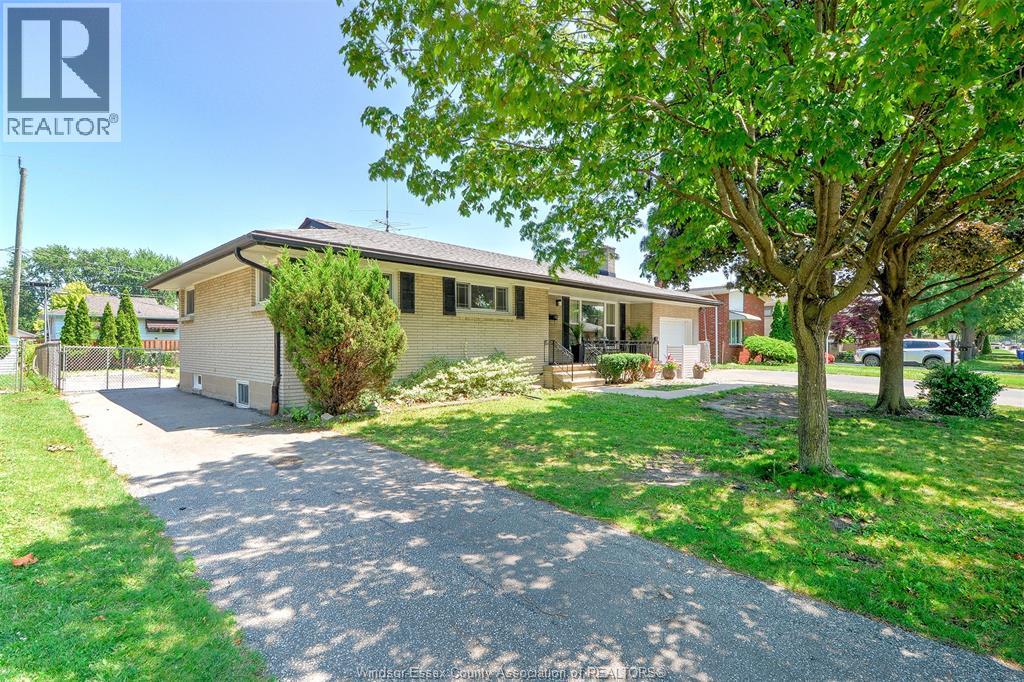 328 Isack, Windsor, Ontario  N8S 3V8 - Photo 4 - 26016648