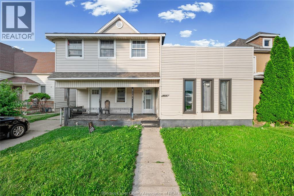 972-976 Langlois, Windsor, Ontario  N9A 2H3 - Photo 1 - 26016682