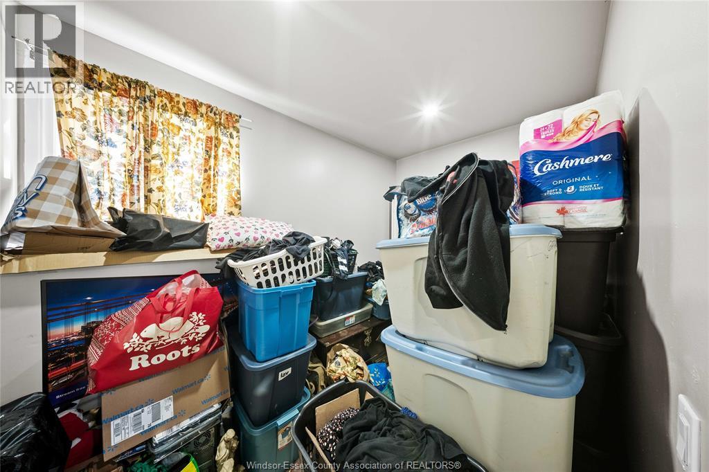 972-976 Langlois, Windsor, Ontario  N9A 2H3 - Photo 31 - 26016681