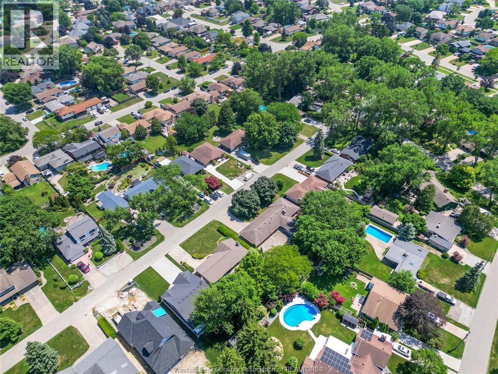333 Barry, Tecumseh, Ontario  N8N 2G2 - Photo 48 - 26016712