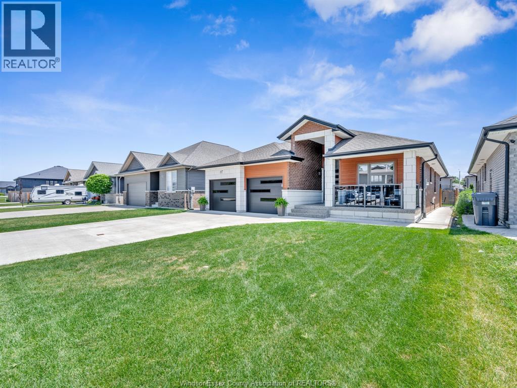 157 Townsview, Essex, Ontario  N8M 0A4 - Photo 40 - 26016730