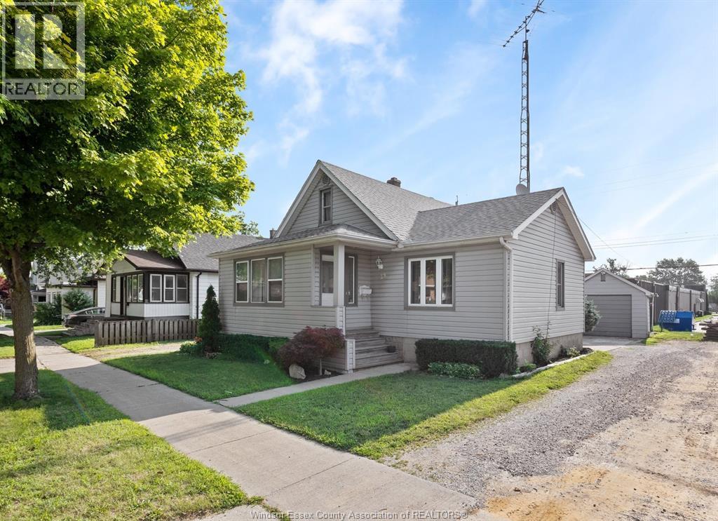 28 WHITE STREET, Leamington, Ontario