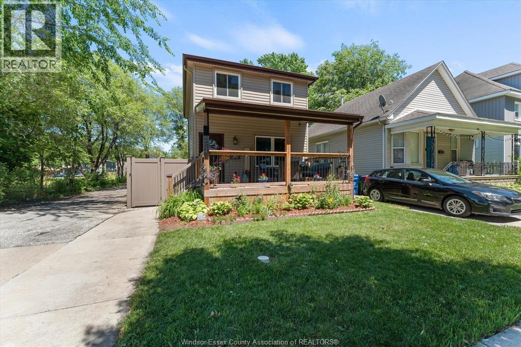 464 Oak, Windsor, Ontario  N9A 5E6 - Photo 3 - 26016753