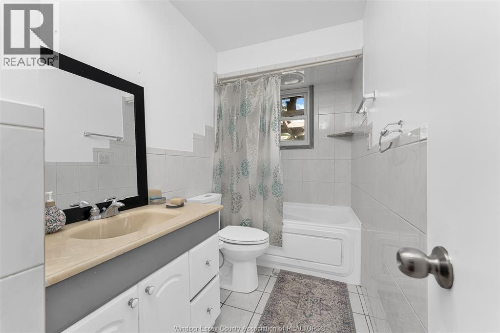 3150 Forest Glade, Windsor, Ontario  N8R 1Z2 - Photo 21 - 26016734