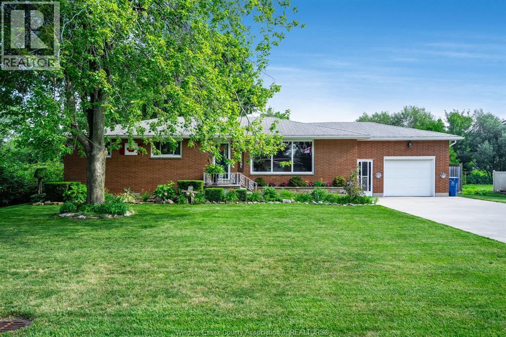166 Kael Crescent, Harrow, Ontario  N0R 1G0 - Photo 2 - 26016621