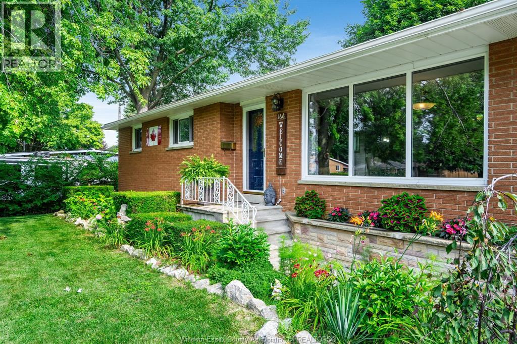 166 Kael Crescent, Harrow, Ontario  N0R 1G0 - Photo 3 - 26016621