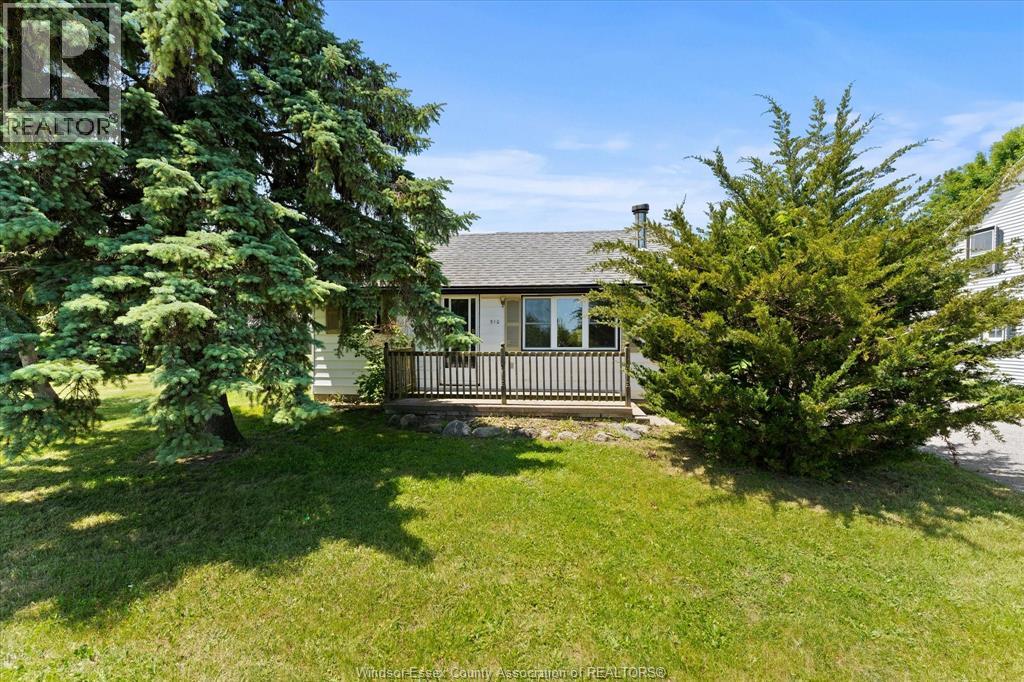 510 Arquette Avenue, Essex, Ontario  N0R 1J0 - Photo 11 - 26016766