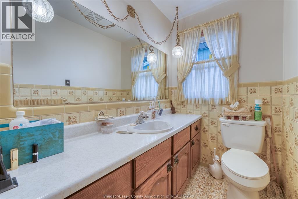 194 Riverside Road, Lakeshore, Ontario  N0R 1A0 - Photo 28 - 26016769