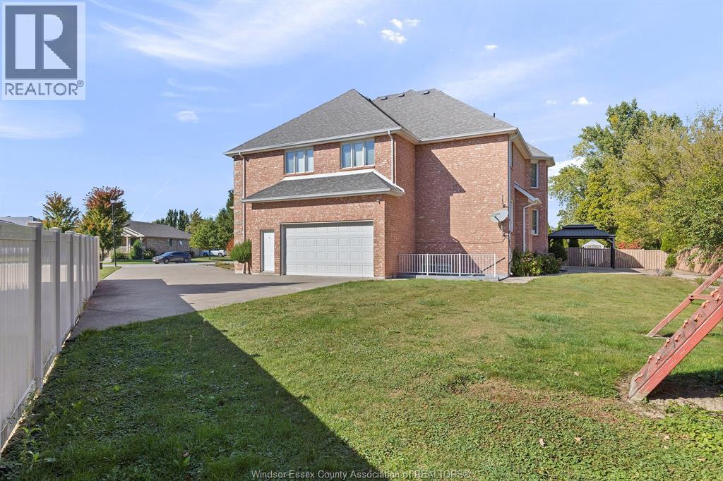 21 Laurentia Drive, Tilbury, Ontario  N0P 2L0 - Photo 3 - 26016774