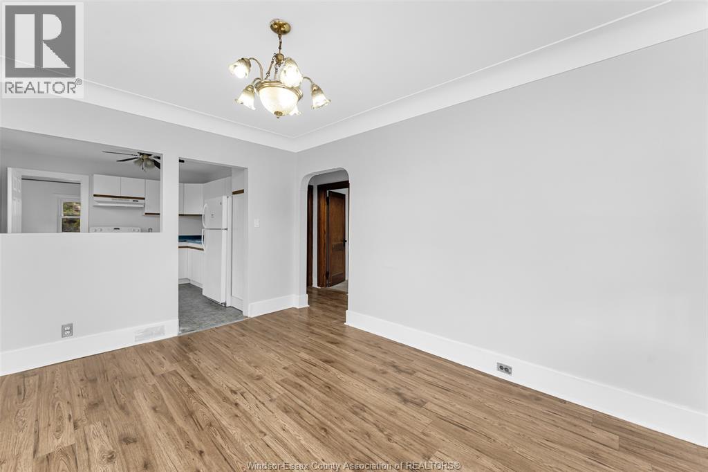3298 College, Windsor, Ontario  N9C 1S6 - Photo 6 - 26016752