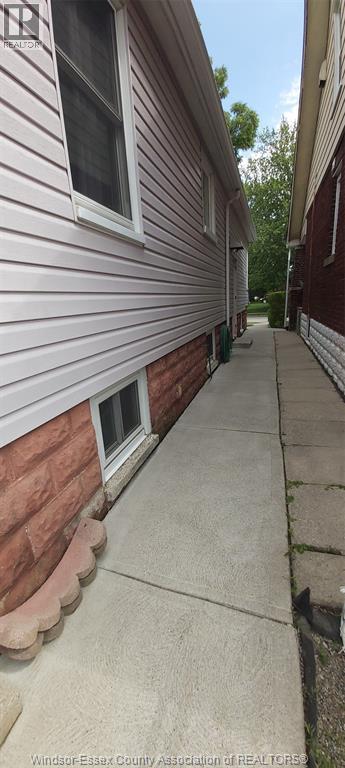 588 Irvine Avenue, Windsor, Ontario  N8X 2T2 - Photo 36 - 26016731
