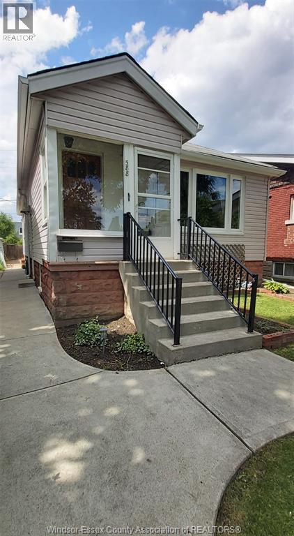 588 Irvine Avenue, Windsor, Ontario  N8X 2T2 - Photo 4 - 26016731