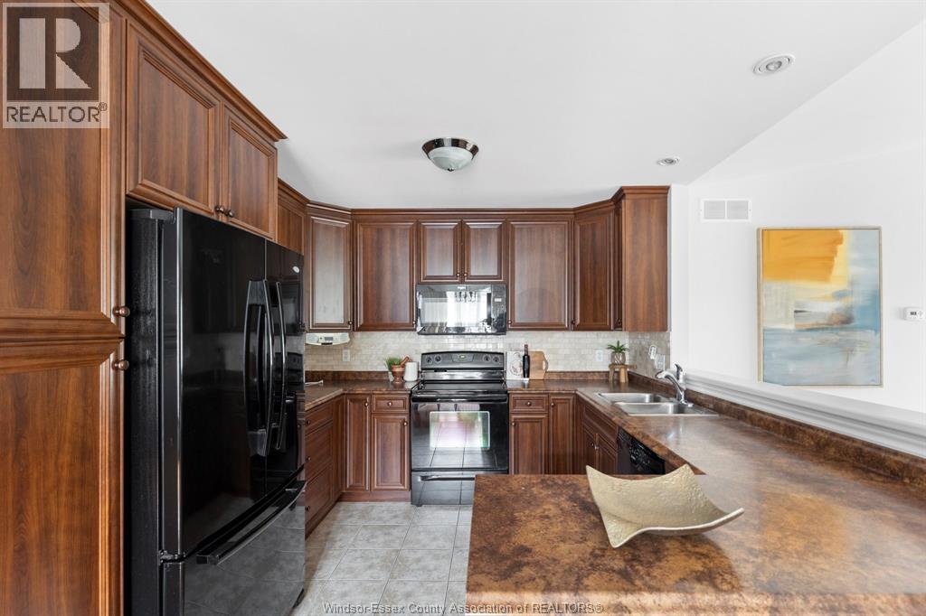 11096 Sturgeon Street, Windsor, Ontario  N8P 1M4 - Photo 4 - 26016764