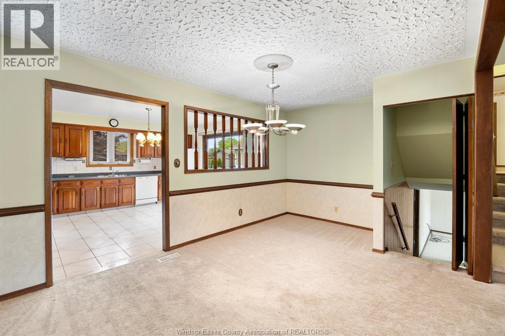 5649 Baldwin, Windsor, Ontario  N8T 1L7 - Photo 6 - 26016792