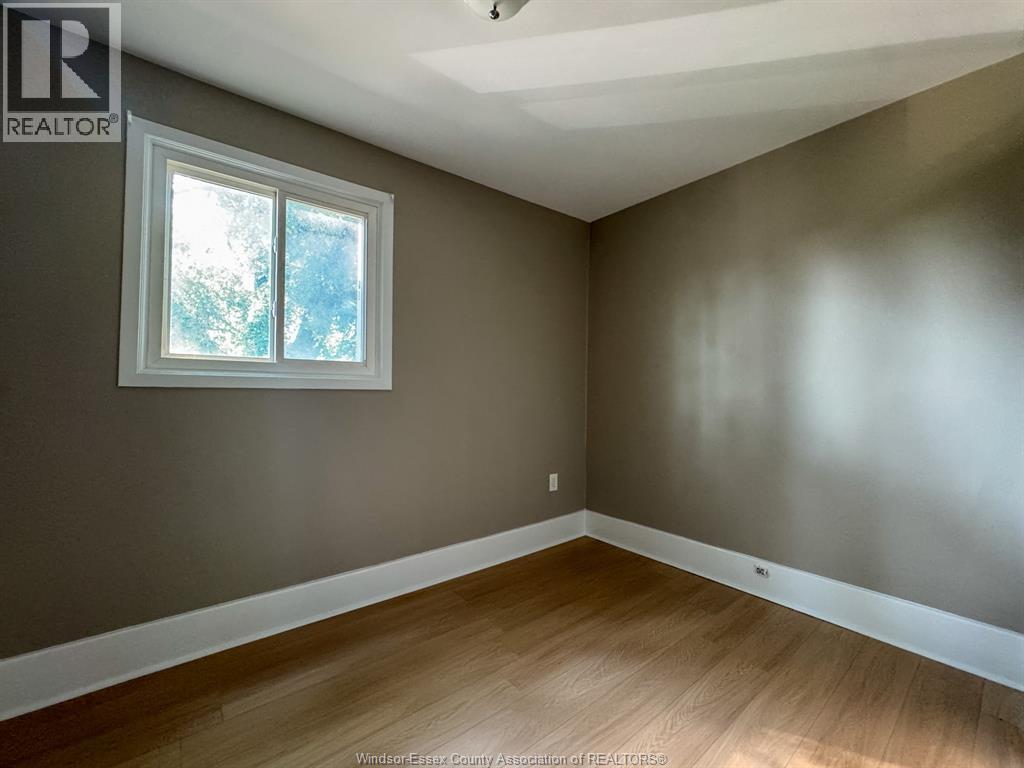 3458 Harris, Windsor, Ontario  N9C 1N5 - Photo 10 - 26016807