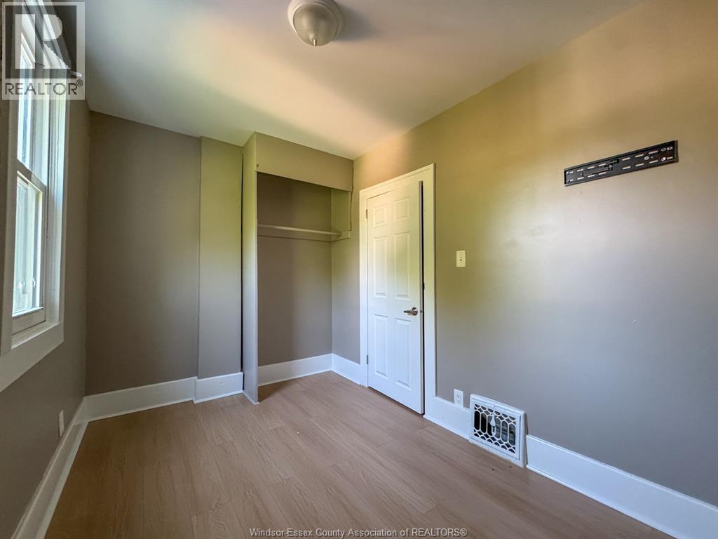 3458 Harris, Windsor, Ontario  N9C 1N5 - Photo 11 - 26016807