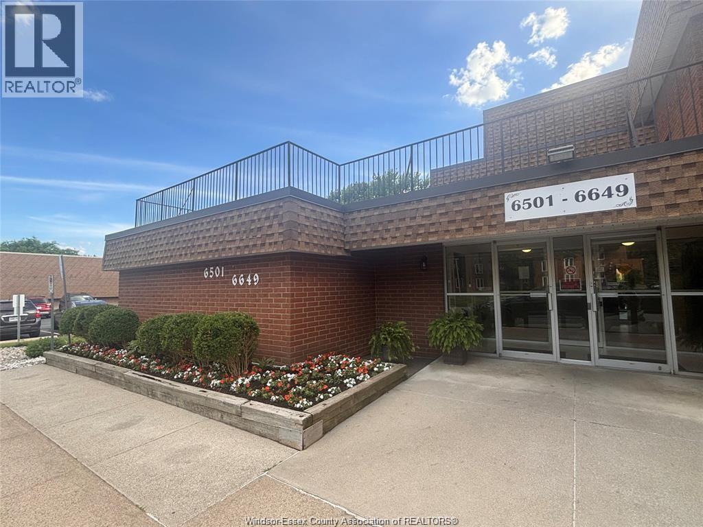 6639 THORNBERRY Unit# 389, Windsor, Ontario