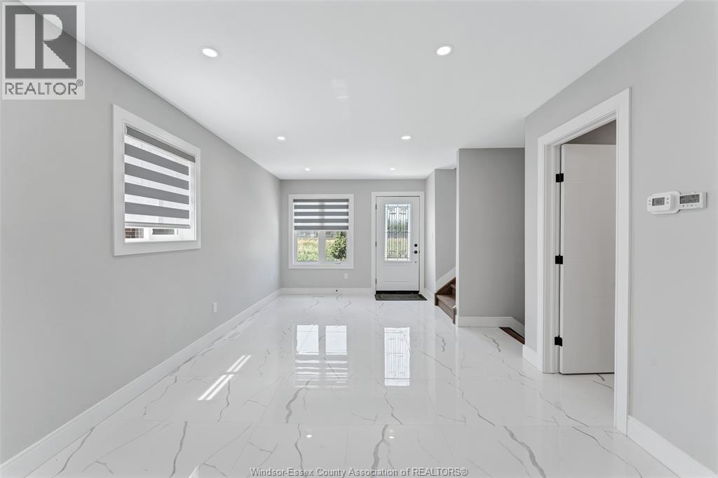 1156 Wellington, Windsor, Ontario  N9A 5K1 - Photo 9 - 26016838
