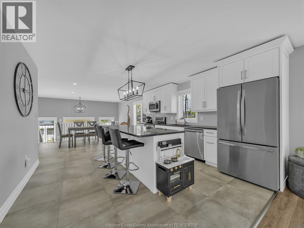 702 Lesperance Road, Tecumseh, Ontario  N8N 1W7 - Photo 14 - 26016841