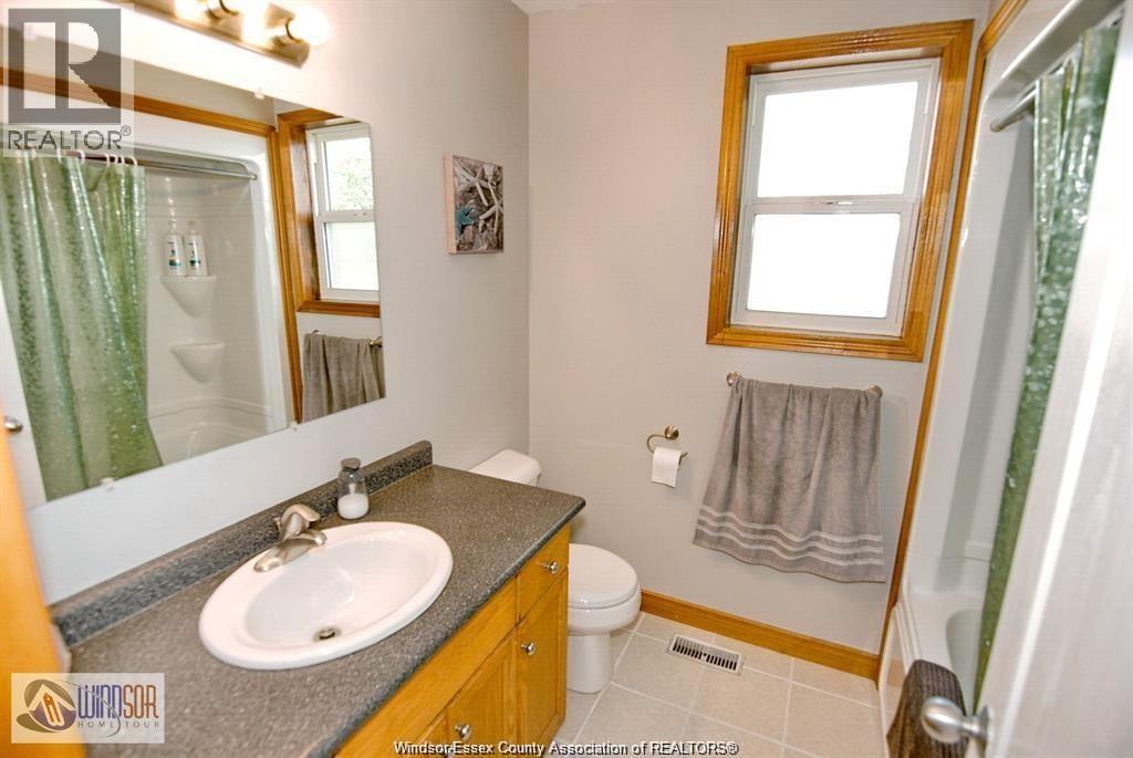 1526 Highnoon Drive, Windsor, Ontario  N9G 3B6 - Photo 11 - 26016737