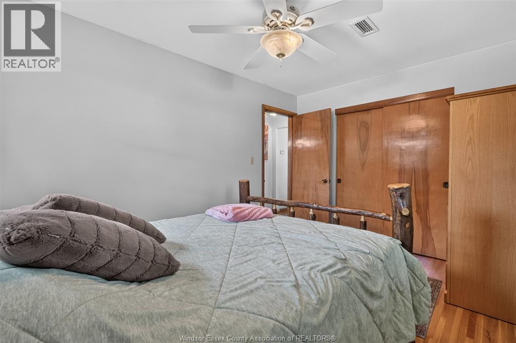 2468 Mark, Windsor, Ontario  N9E 2W3 - Photo 20 - 26016855
