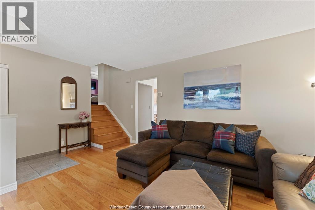 3285 Rosebriar Road, Windsor, Ontario  N8R 1Y2 - Photo 7 - 26016870