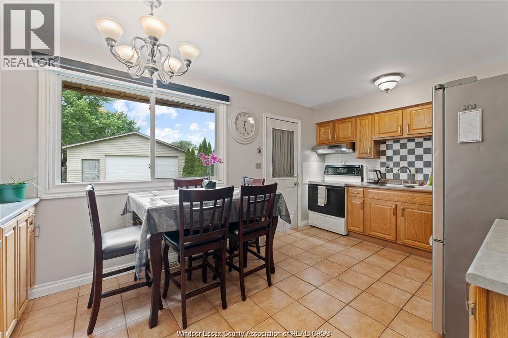 3285 Rosebriar Road, Windsor, Ontario  N8R 1Y2 - Photo 8 - 26016870