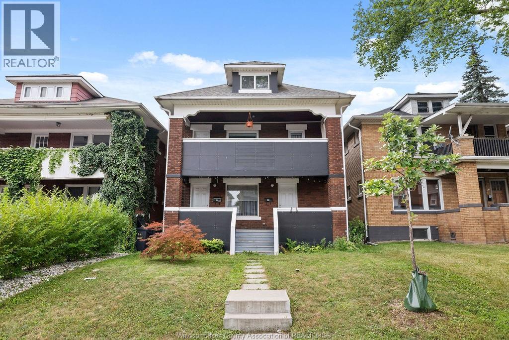 541 Moy, Windsor, Ontario  N9A 2N3 - Photo 2 - 26016873