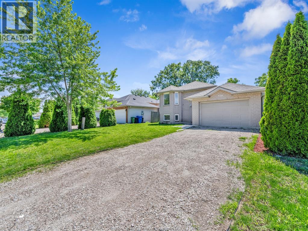 3711 Maguire, Windsor, Ontario  N9E 4V3 - Photo 12 - 26016778