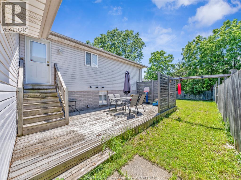 3711 Maguire, Windsor, Ontario  N9E 4V3 - Photo 16 - 26016778